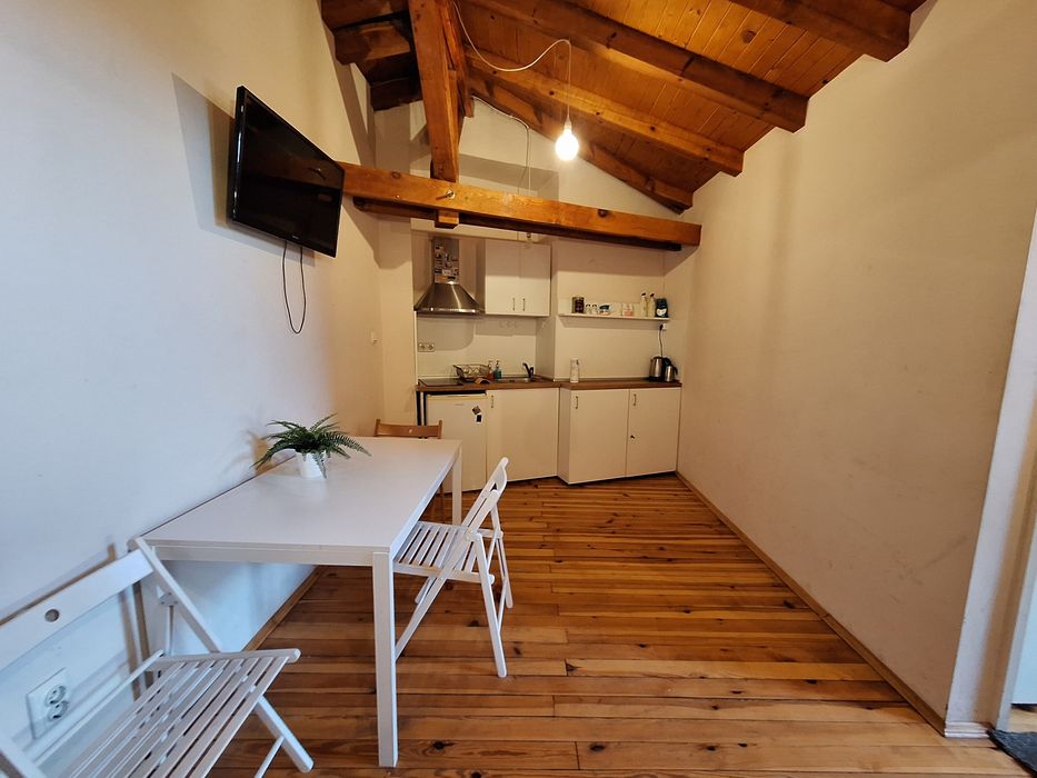 Дава се под наем Четиристаен апартамент в София, Център - 120 кв.м за 630 € - Снимка #13