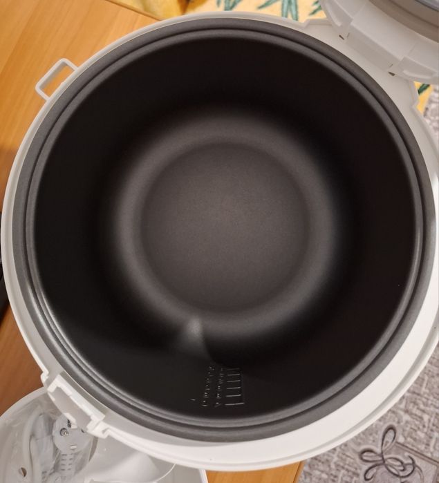 Мультиварка REDMOND RMC-4503