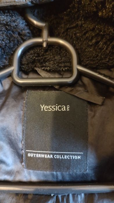 De vânzare geaca puf dama ,marime 42/44