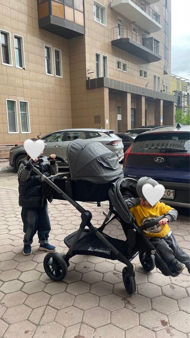 Коляска для двойни или погодок