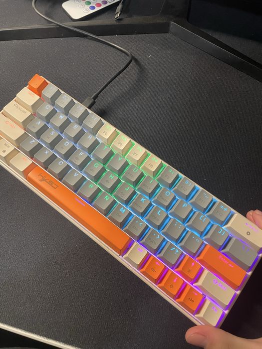60% esports механична клавиатура