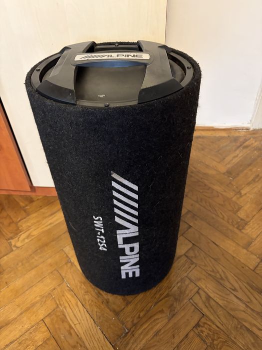 Vand Subwoofer Alpine 12 inch