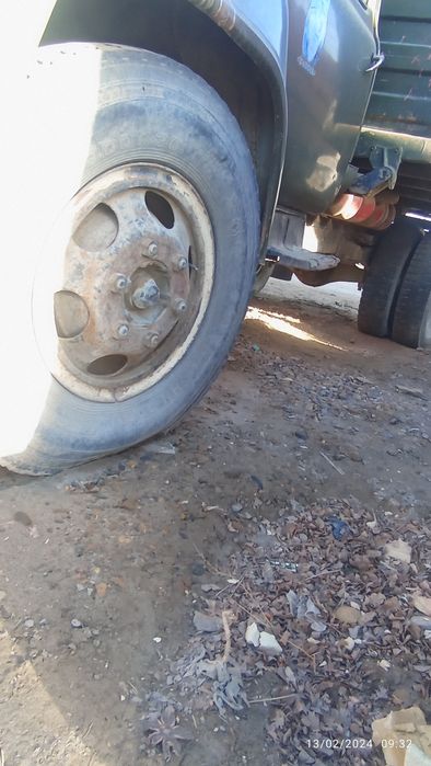 Gaz 53 samasual sotiladi