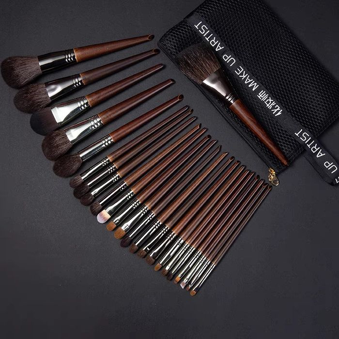 Set de 24 pensule profesionale de make-up din par natural