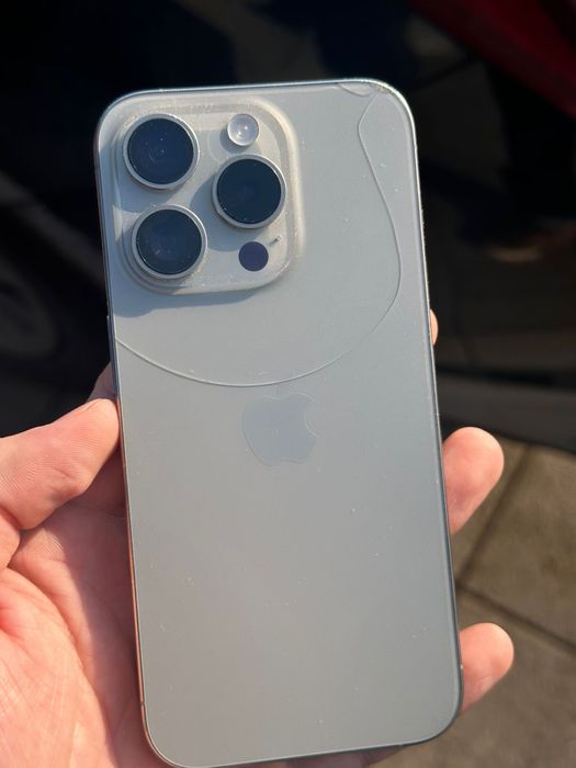 Продам iphone 15 pro 128gb
