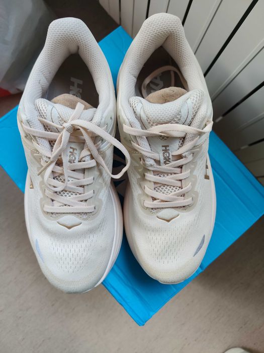Маратонки HOKA,Bondi 9