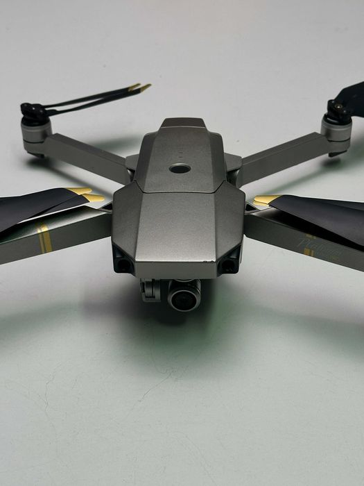 Продаю DJI Mavic