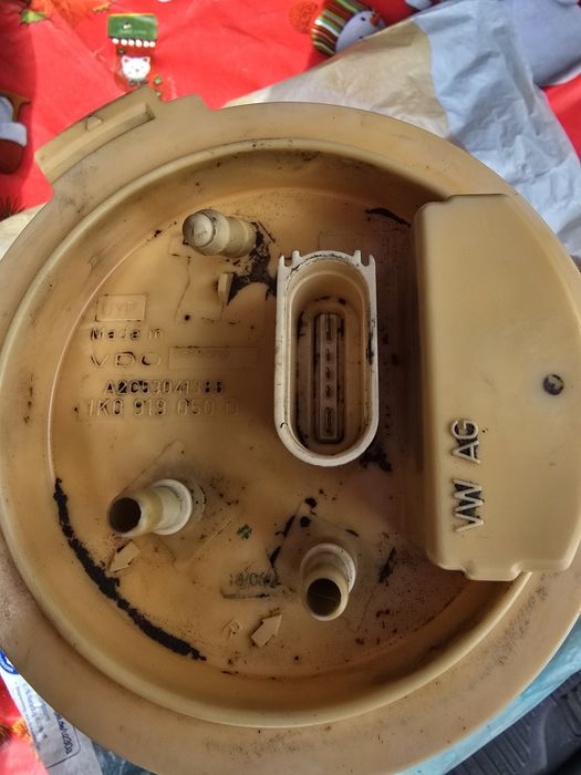 Vând pompă de skoda octavia 2 1.9tdi BKC