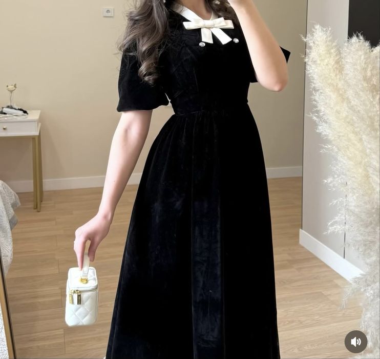 Вечерние платья.