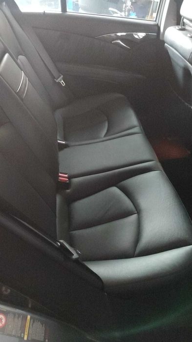 Mercedes-Benz E 280 Avantgarde – fără accidente, bine întreținut