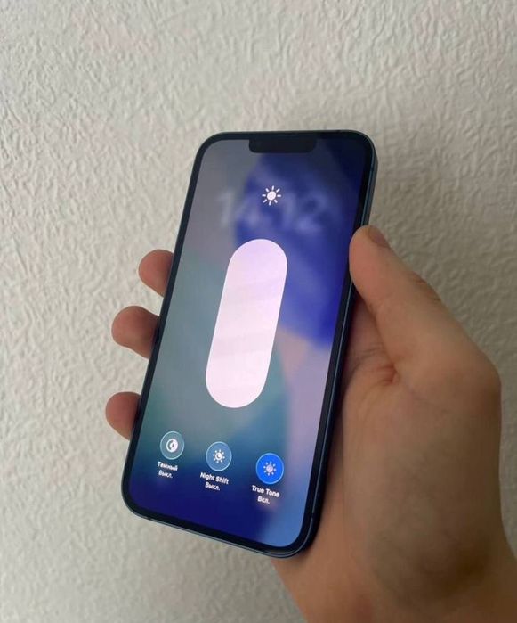 iPhone 13 128Gb с гарантией