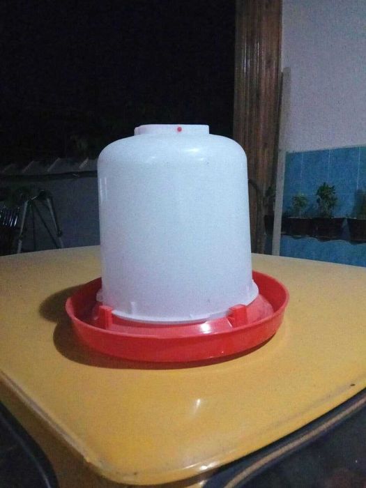 Товук ва индуклар учун сув ичадиган 10 литрли