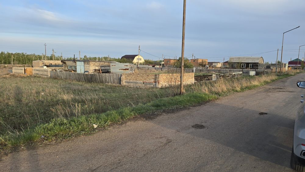 Продам участок в 20м мкр