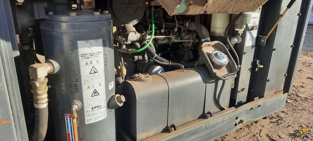 Продам воздушный компрессор