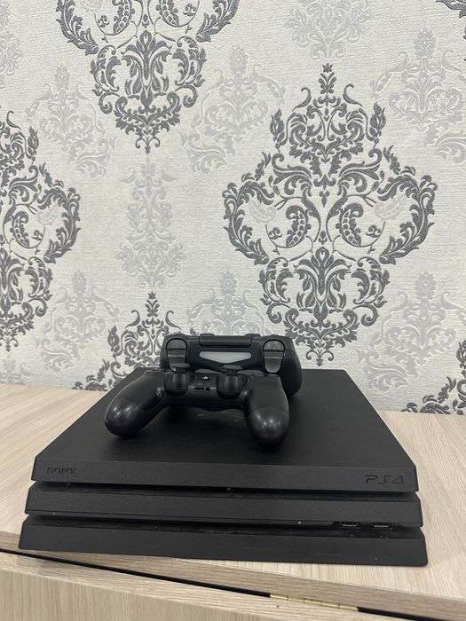 Playstation 4 PRO -> 1 TB + UFC 4 + 2 dualshock