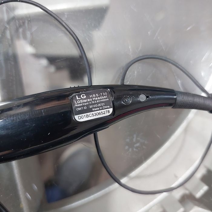 Наушники Lg HBS-730