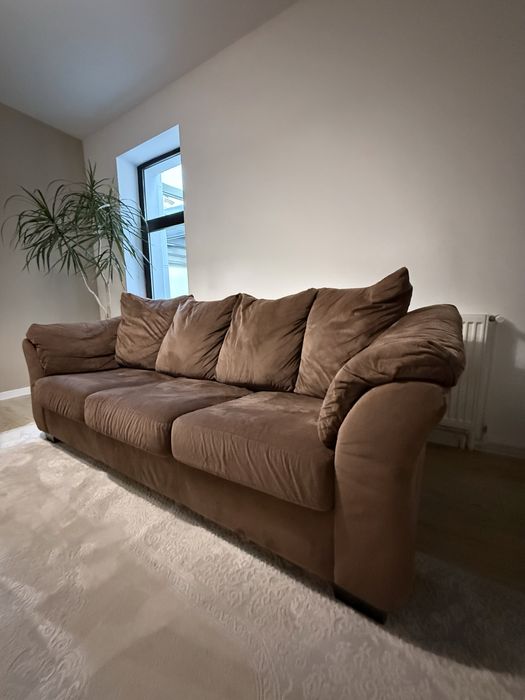 Canapea 3 locuri extensibila