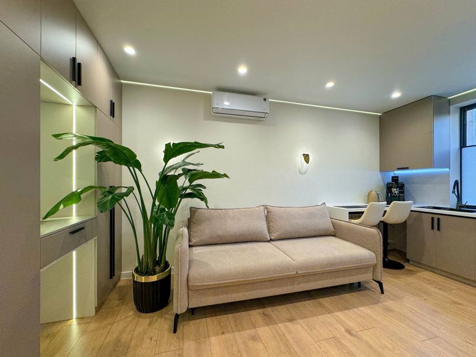 ЭКСКЛЮЗИВ ‼️. М. Космонавтов. Своя  квартира 1/3/4 30 м2