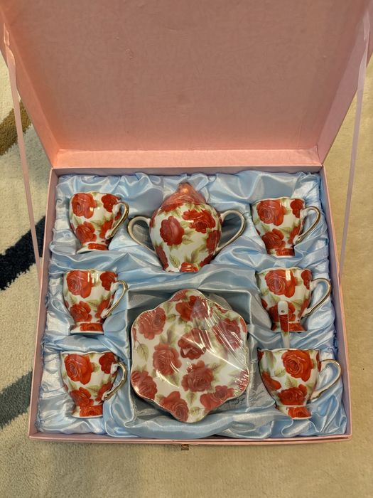 Японски порцеланов сет за кафе от 15 части с 24 каратено позлатяване