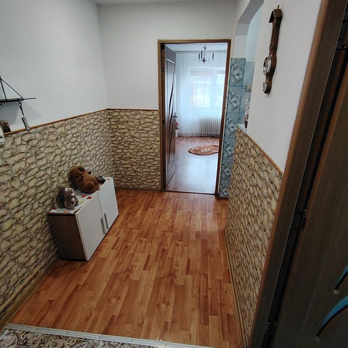 Vând apartament 2 camere