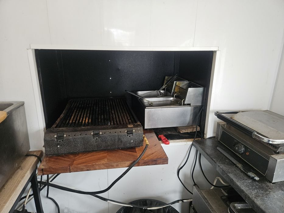 Каравана за бързо хранене