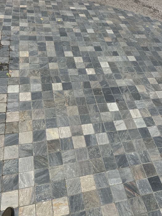 Брусчатки из натурального камня
