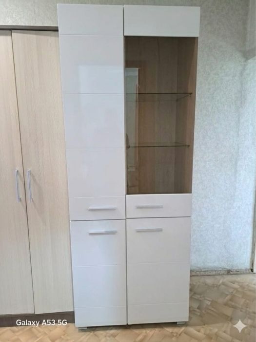 Продается сервант для посуды б/у