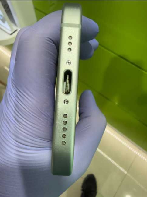 iPhone 15 Green – SH, 128 GB – Facem si buy-back