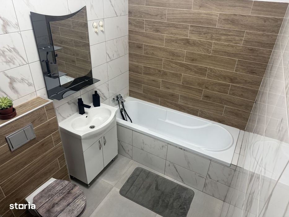 Apartament tip casa si curte privata 75 mp | 2 camere | parcare