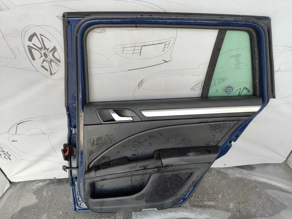 Ușă Spate Dreapta Skoda Superb B6 3T Break Albastru Z5 / F5A 3T9833056 2010 / [2008-2015] / (11V)