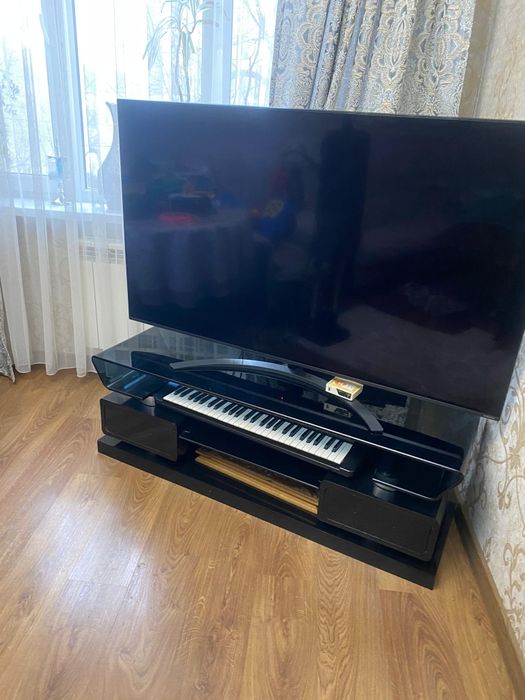 Тумба под телевизор,