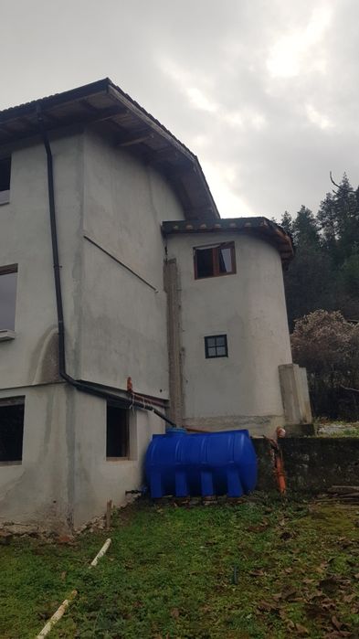 Продава къща в гр.Кюстендил,Гола Велика