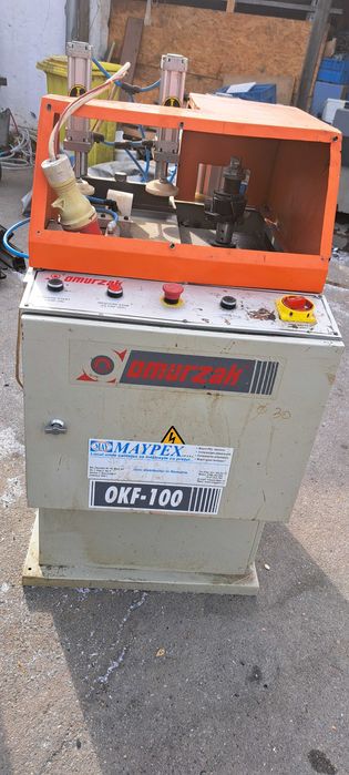 Masina de frezat T-uri PVC