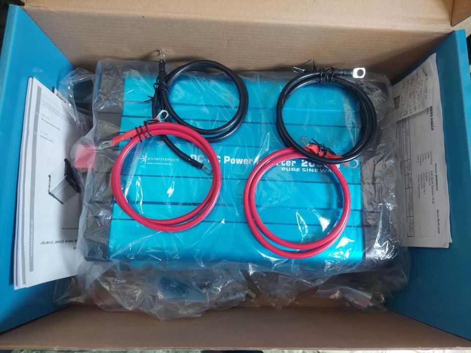 Инвертор Pure sine FS2000D