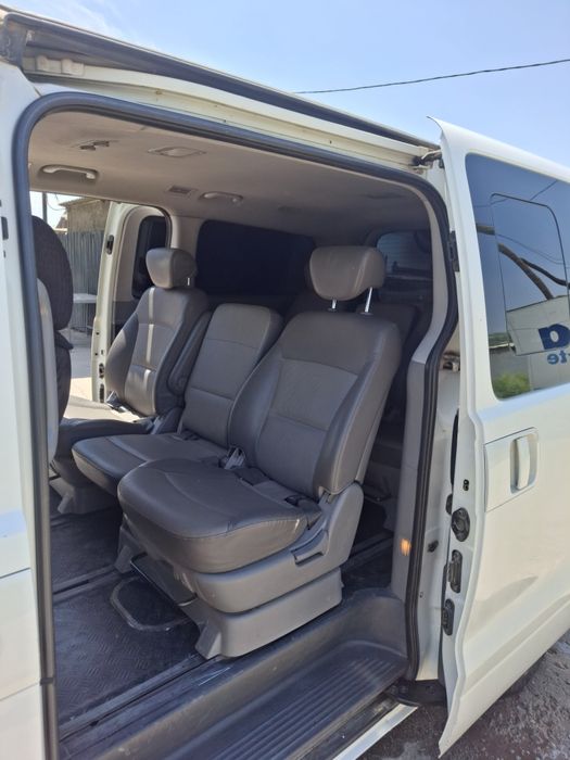 Хундай Гранд старекс