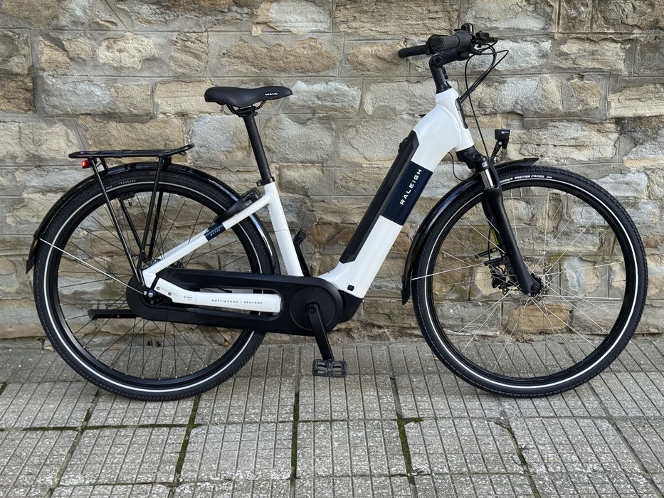 Електрически велосипед E-bike RALEIGH MOTUS 2026
