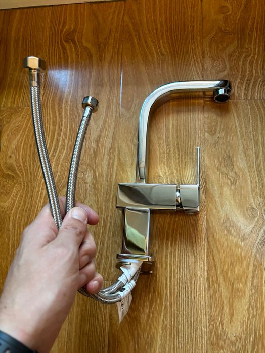 Baterie baie XORA cromată