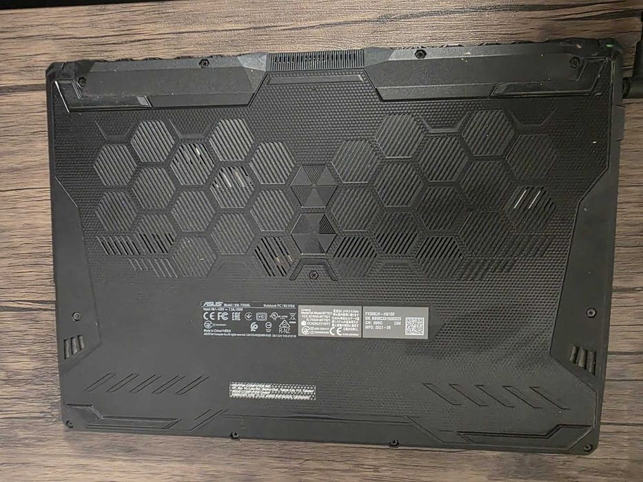 Laptop Gaming ASUS TUF F15 — i7-10870H, GTX 1650 4GB, 16GB RAM, 144Hz