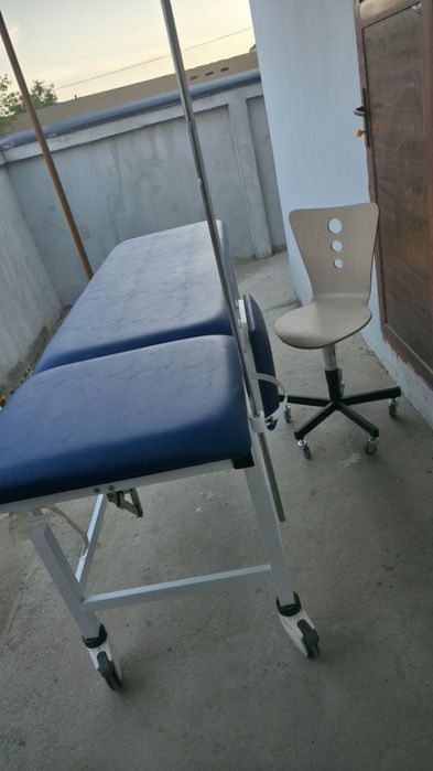 Перевязочный стол ва стул сотилади