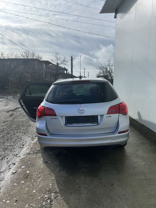 Opel Astra J 1.7cdti 110hp