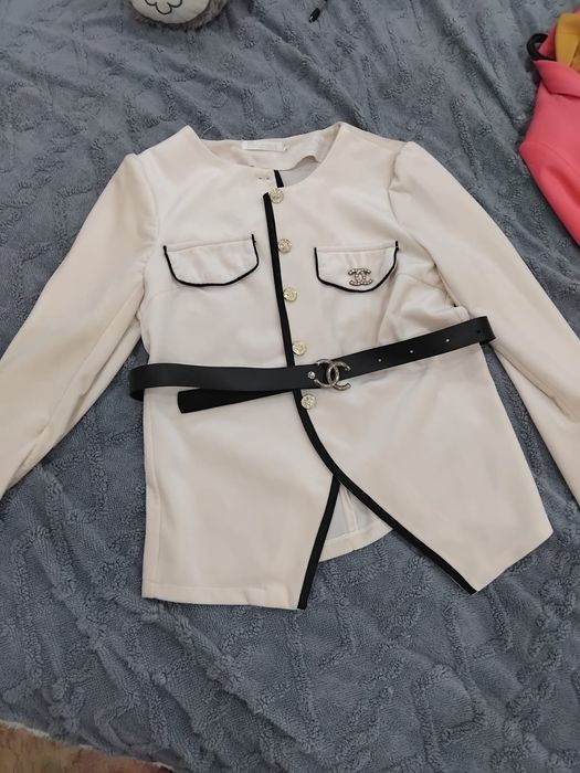 Кастюм сатылады 44