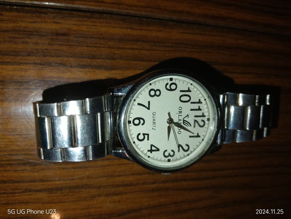 Механични часовници дамски и мъжки