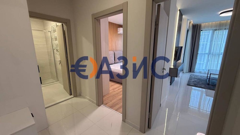 Продава се Двустаен апартамент в к.к. Слънчев бряг - 60 кв.м за 1917 €/кв.м - Снимка #3