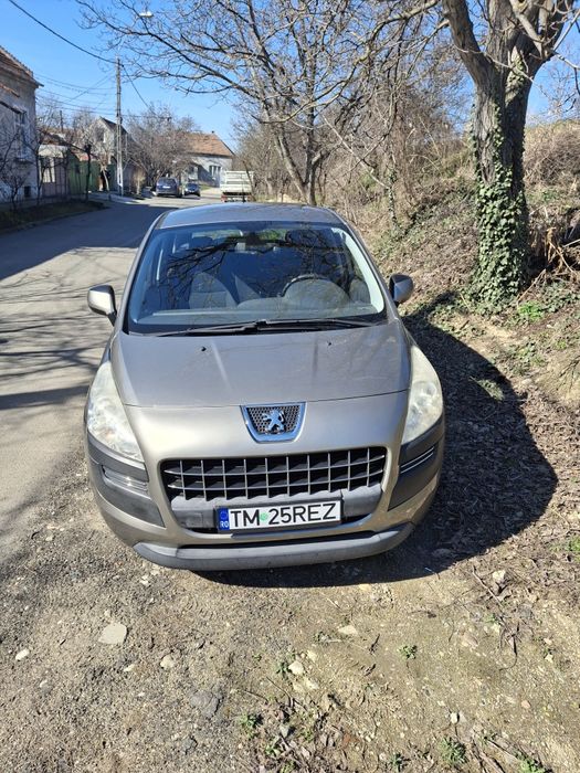 Peugeot 3008 1.6 benzină 120 CP, anul 2009,