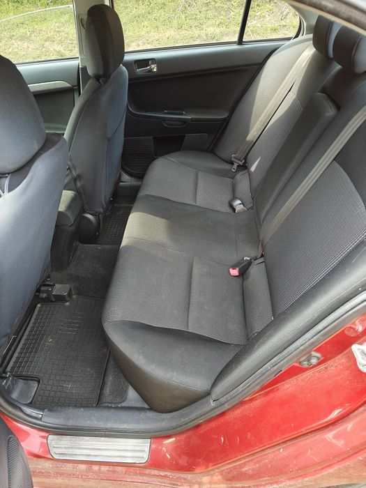 Mitsubishi Lancer