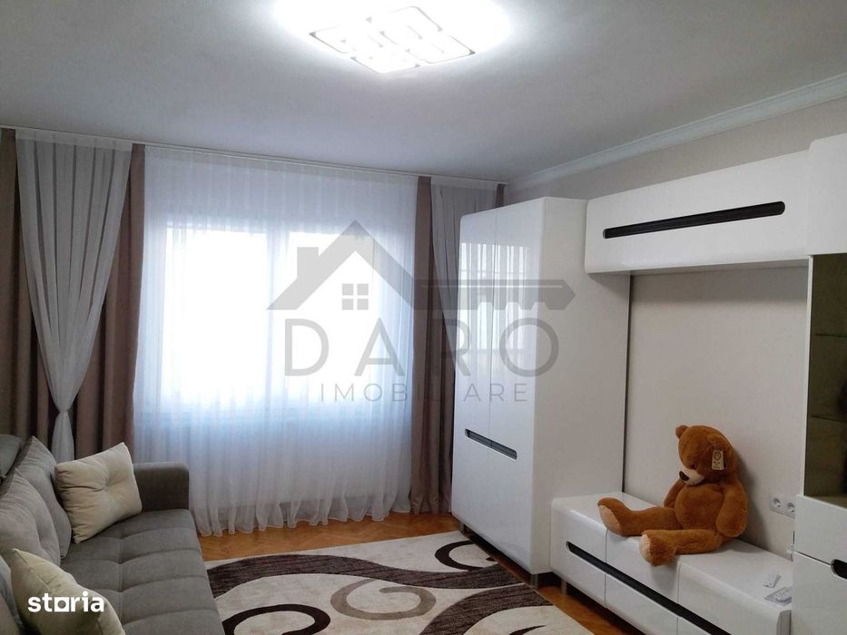 Vand apartament 3 camere mobilat si utilat
