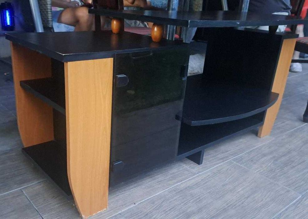 Comoda TV Mare L 125 cm / l 50 cm / H 60 cm, Cires cu negru, pal 20 mm