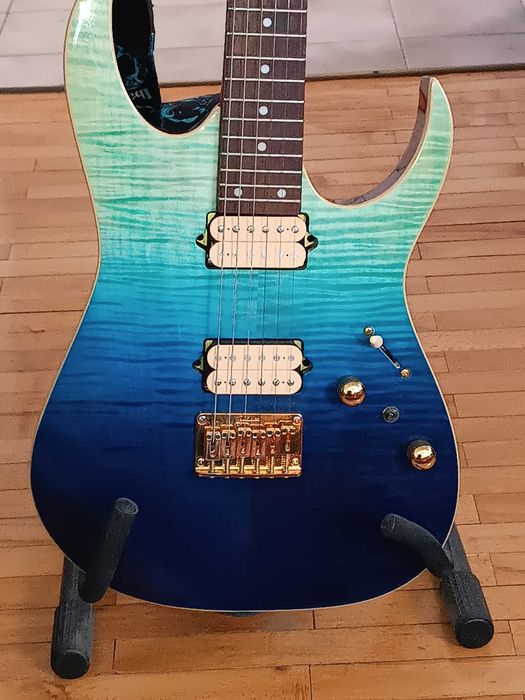 Продавам ел китара Ibanez RG-42 Blue Reef Gradation/DiMarzio