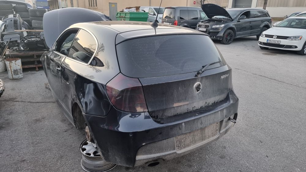 BMW 120d 177кс N47 E82  На Части M пакет M tech Recaro Черен Таван