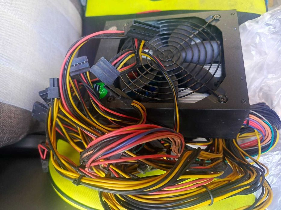 Блок питания на компьютер